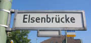Stra�enschild Elsenbr�cke in Berlin